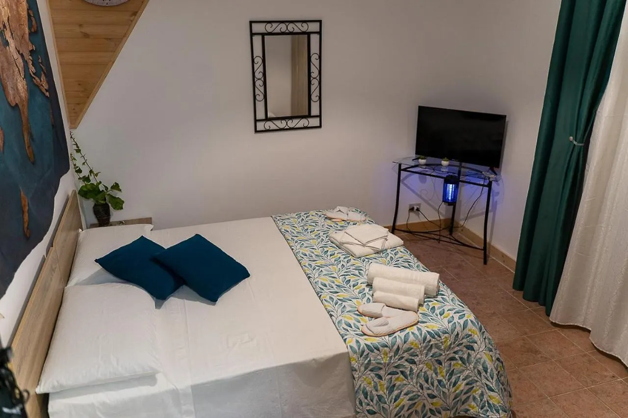 Casa Lachesi Caccamo