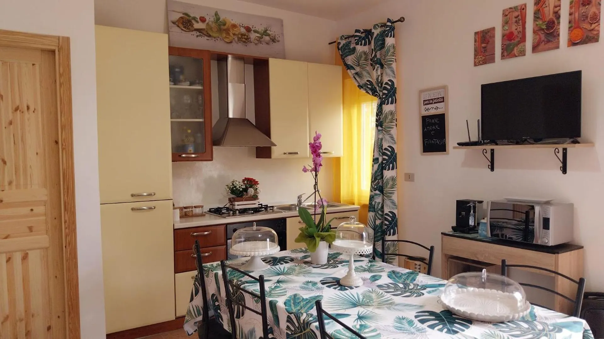 Casa Lachesi Caccamo 0*,  이탈리아