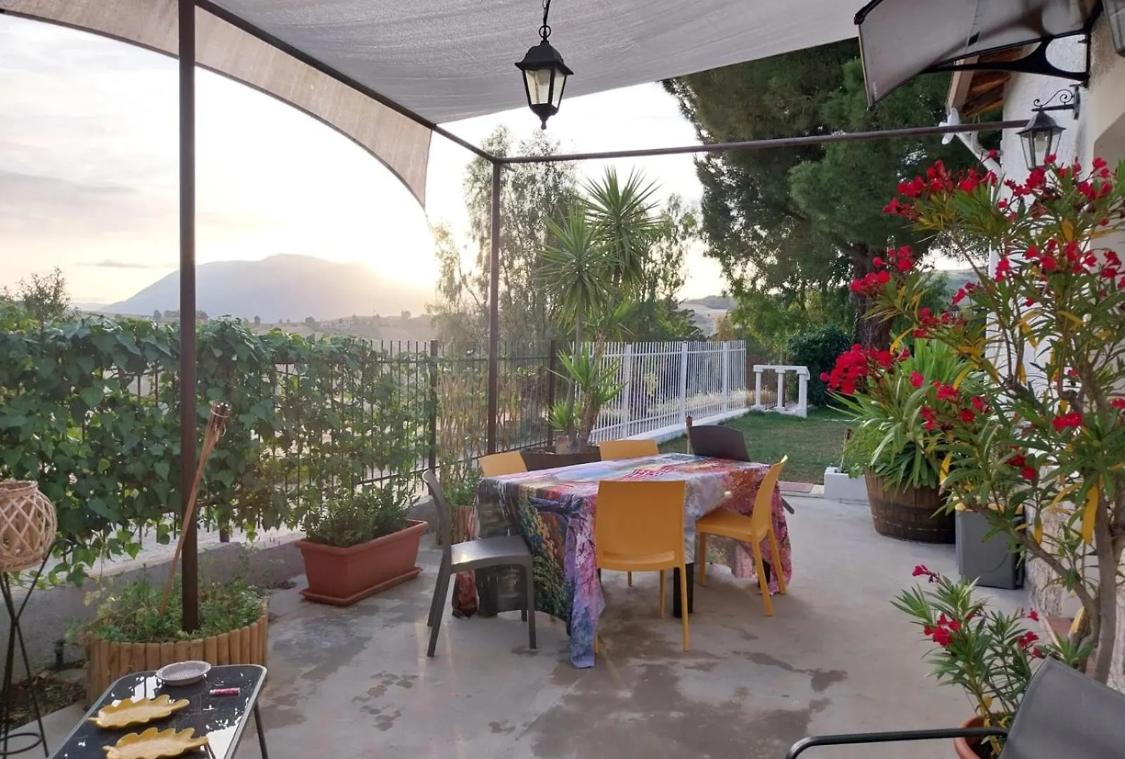Casa Lachesi Caccamo 게스트하우스